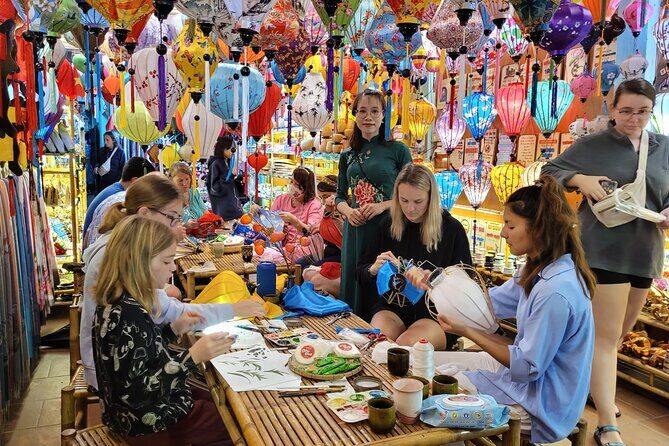 1-Hour Lantern Making Class in Hoi An - The Class Flow in Hoi An Old Town (How the Hour Feels)