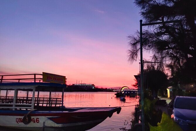 Amazing My Son Sunset Deluxe Small Group tour - Banh mi on the water: included, filling, and practical