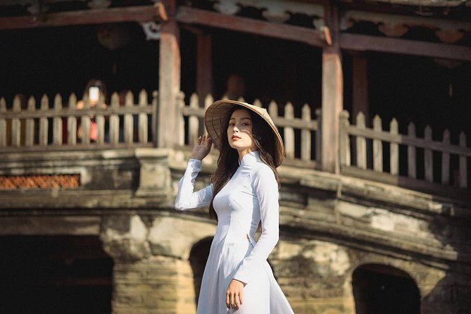 Ao Dai Hoi An Photography Tour - Ao Dai Studio: pick the dress, then get moving