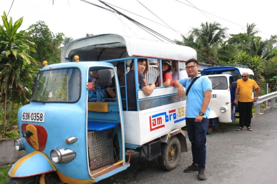 Authentic Mekong Delta: Tuk Tuk, Rowing Boat, Biking Tour - Southern Vietnamese folk music (Đờn ca tài tử): culture you can recognize