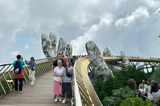 Ba Na Hills avoid crowd , Da Nang, Dragon Bridge, Marble Mountain - Entering Ba Na Hills: the cable car ride and that temperature shift