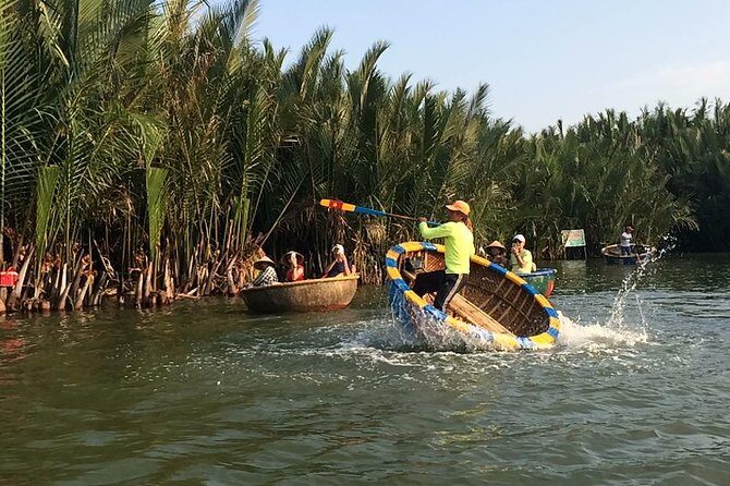 Basket Boat Ride and Old Town Walking Private Tour - Tea, Handmade Coconut Candy, And Water Coconut Handicraft