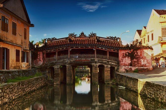 Basket Boat Tour, Hoi An city, boat trip and lantern release - How to prepare so the boats and night market are actually fun