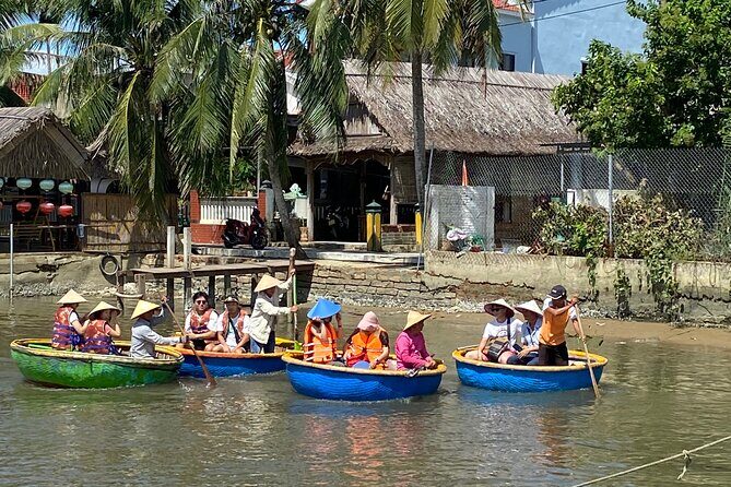 Bay Mau Cooking Class with Market Tour and Basket Boat Ride - Cooking with Traditional Tools: Rice, Rice Milk, and Rice Paper