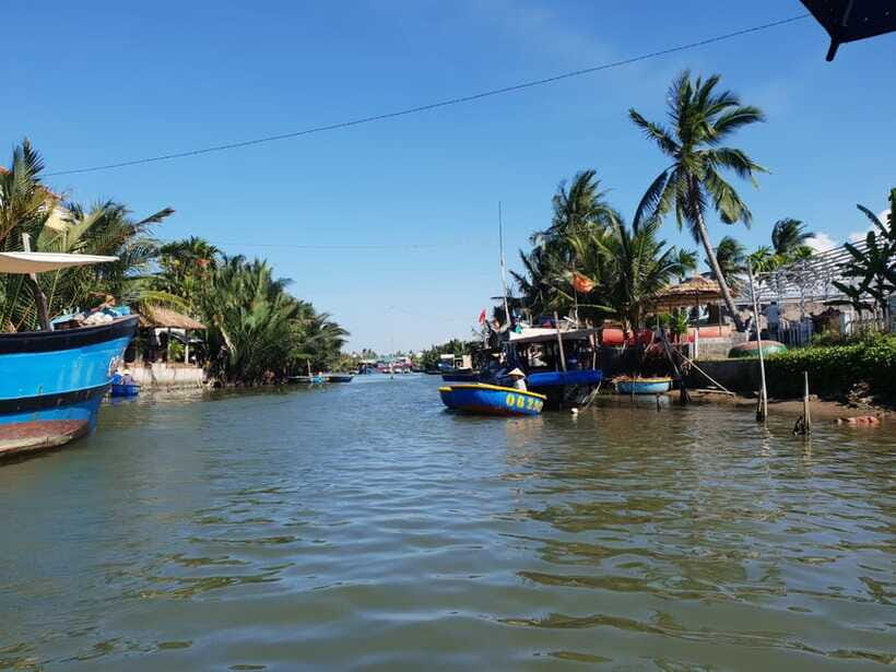 Coconut Basket Boat Ride and Floating Lantern Boat by Night - Practical Tips That Improve Your Day and Night