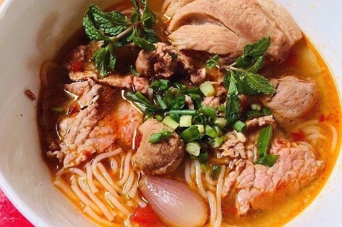 Cook Like a Local: Your Personalized Vietnamese Culinary Journey - Entering the Gioan Cooking Class in Ancient Town