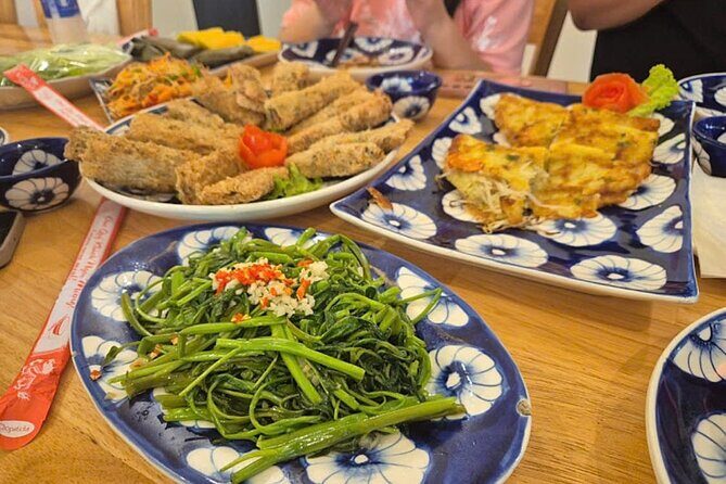 Cooking Class and Coconut Basket Boat Ride by Hangcoconut - Should you book this Hangcoconut experience?