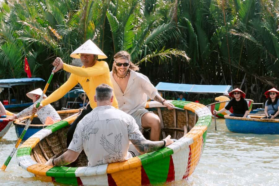 COOKING CLASS & BASKET BOAT - Fishing Nets, Folk Songs, and Coconut-Leaf Souvenirs: Small Moments With Real Craft