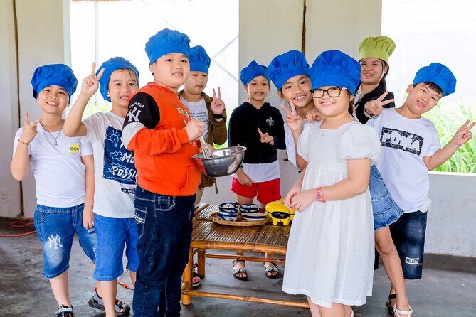 Cooking Class Hoi An - Organic Garden - Farming Tour-Handicrafts - The Riverside Add-On: A Nearby Resort Stop for a Snack