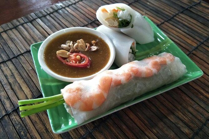 Cooking class, market tour and basket boat tour - Price and Group Size: Is $28 Good Value?