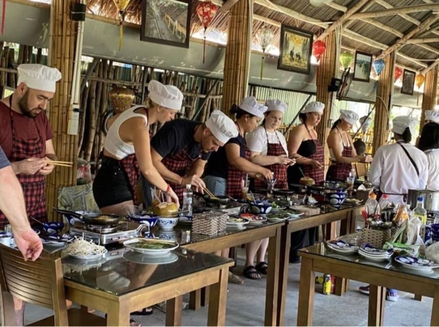 Cooking Class w Phở and Market & Basket Boat Ride in Hoi An - Basket Boat Ride in Bay Mau: Crabs, Net-Throwing, and Real Motion