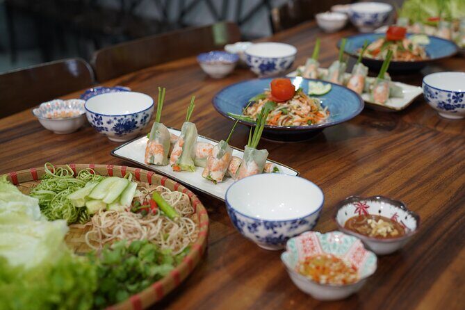 Cooking School from Hoi An/ Da Nang - Hoi An Morning/Afternoon: From Ancient Town to Cam Thanh Village