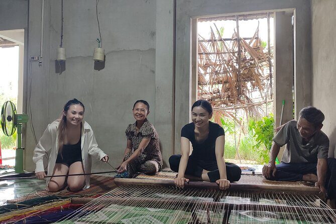 Countryside Bicycle To-Trà Quế village,Carpentryvillage,makingMat - A half-day mix of bike, boat, and village craft in Hoi An