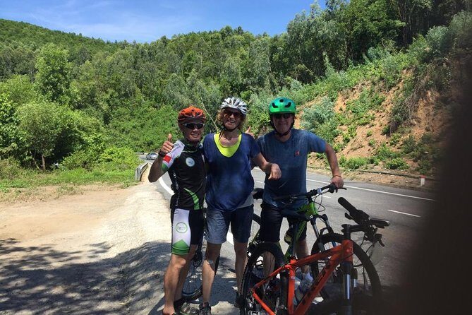 Cycle to Hue Via Hai Van Pass - Starting early: the part most people underestimate
