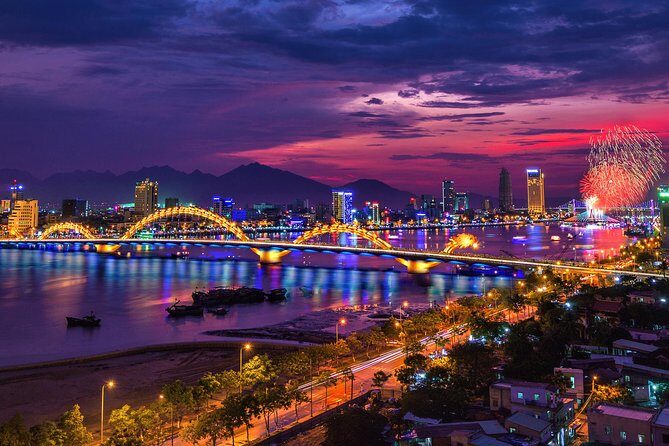 Da Nang by Night from Hoi An: Seafood dinner, night market and cruise trip - First Night in Da Nang: Why This 5-Hour Plan Feels Just Right