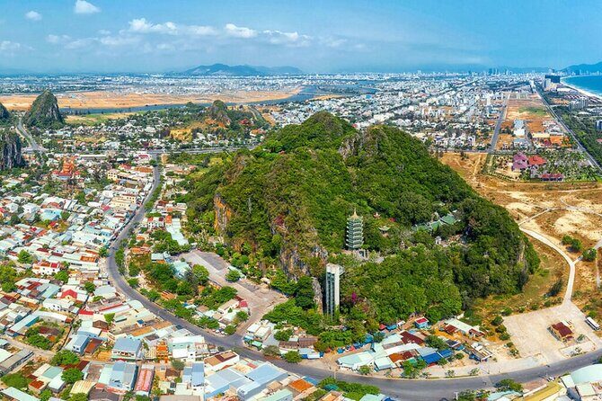 Da Nang Explore: Lady Buddha, Monkey Mountain & Am Phu Cave Tour - Monkey Mountain (Son Tra) and Lady Buddha: 67 meters of wow