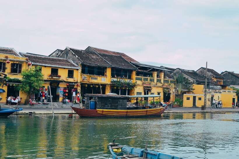 Da Nang: Half-day Hoi An Heritage Walk - Fujian Assembly Hall: Chinese influence you can spot fast