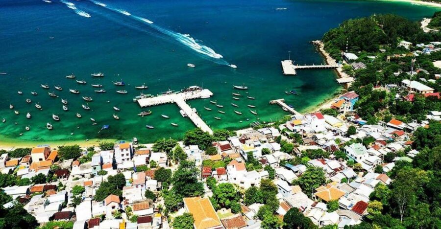 Da Nang/Hoi An: Cham Island Speedboat Tour with Snorkeling - Free time after lunch: where the day turns from schedule to vacation