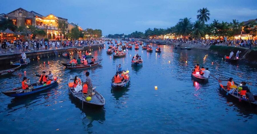 Da Nang: Marble Mountains,Coconut Jungle and Hoi An Day Trip - Lady Buddha: The Photo Stop That Gets You Oriented