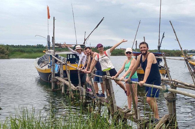 Discover The Hidden Charm Of Hoi An’s Countryside On A Bike Tour - The first ride toward rural Hoi An: calm fields and quick local encounters