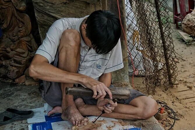 Discover The Hidden Charm Of Hoi An’s Countryside On A Bike Tour - Kim Bóng Carpentry Village: seeing woodwork as a craft system