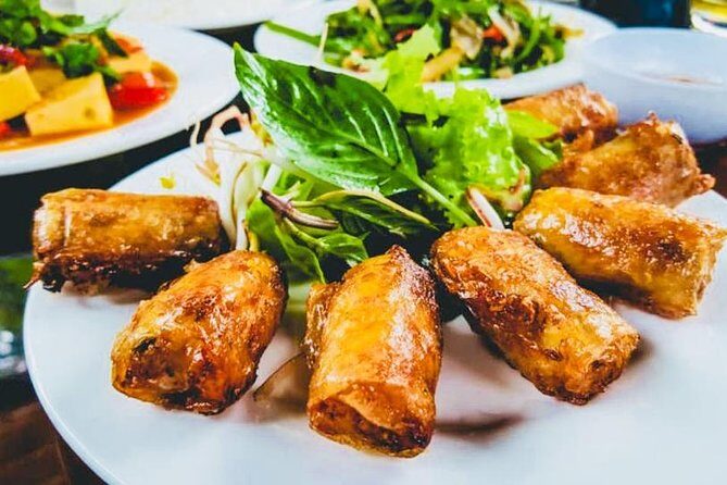 Experience Street Local Food Tour Hoi An - What you’ll eat: 8–10 tastings that actually feel like a meal