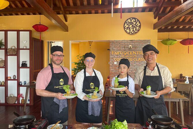 Express Cooking Class at Faifoo Central Restaurant - Lunch or dinner? Same concept, different meal energy