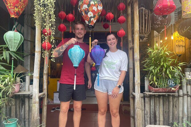Express Hoi An Lantern Making Class-Foldable lanterns - Indoor Comfort on Hot Hoi An Days