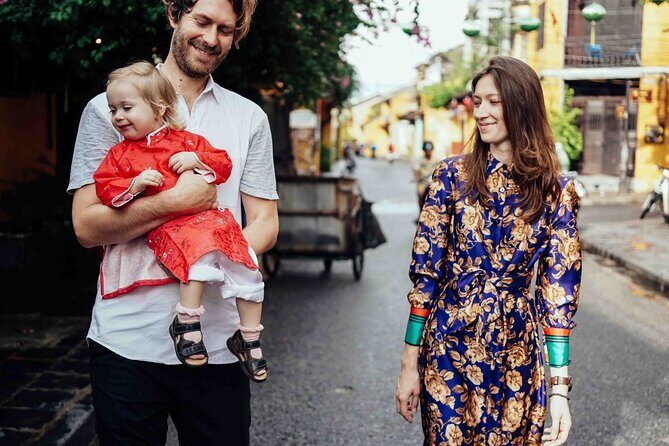 Family Photography Tour in Hoi An - Meeting at 92 Trần Phú and Keeping the Time Simple