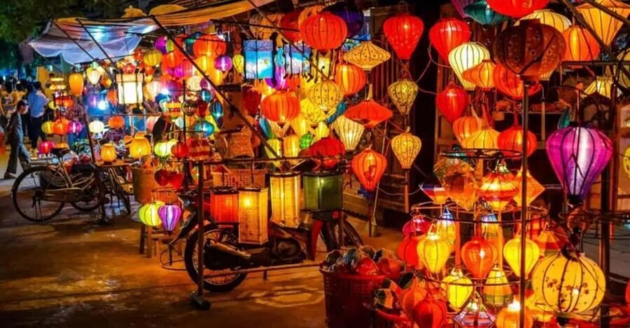 From Hoi An/ Da Nang: Hoi An City Tour & Release Lanterns - The afternoon start: 2:30 pm and a market stop that sets the tone