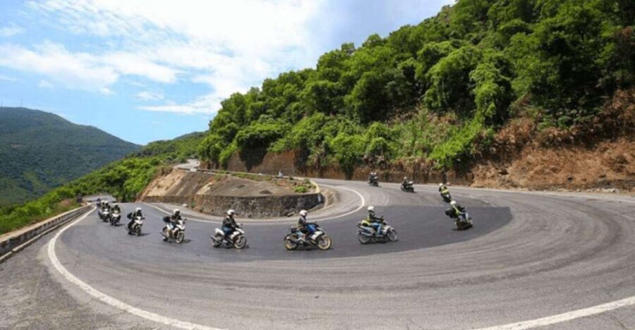 From Hoi An: Explore Hai Van Pass with Motorbike Rider Tour - Climbing the Famous Hai Van Pass to 496 Meters