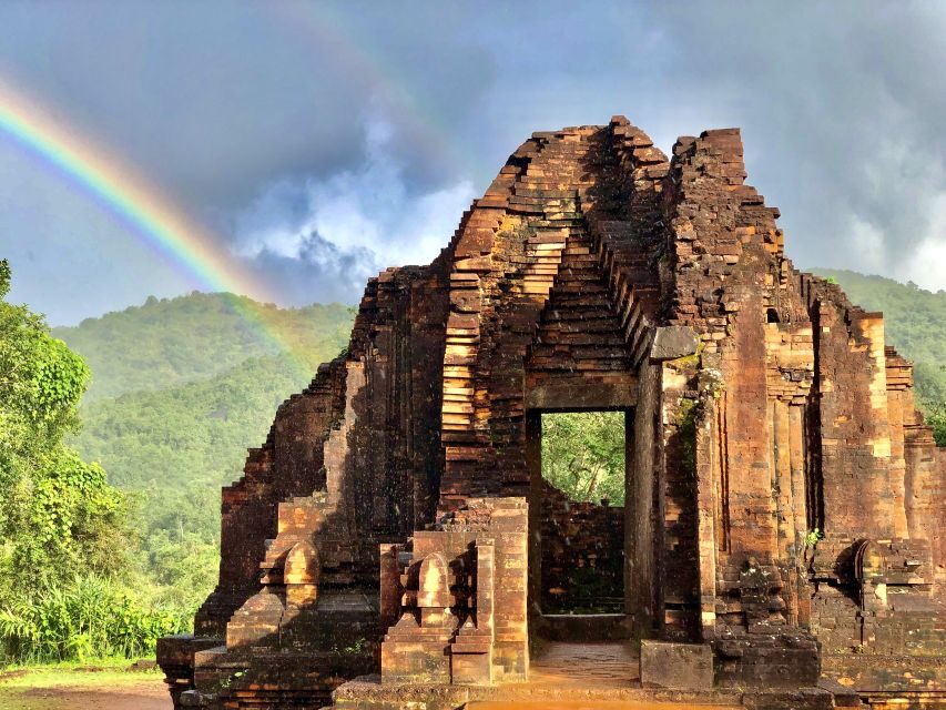 From Hoi An: Marble Mountains and My Son Sanctuary Day Trip - The midday break: local lunch and time to reset
