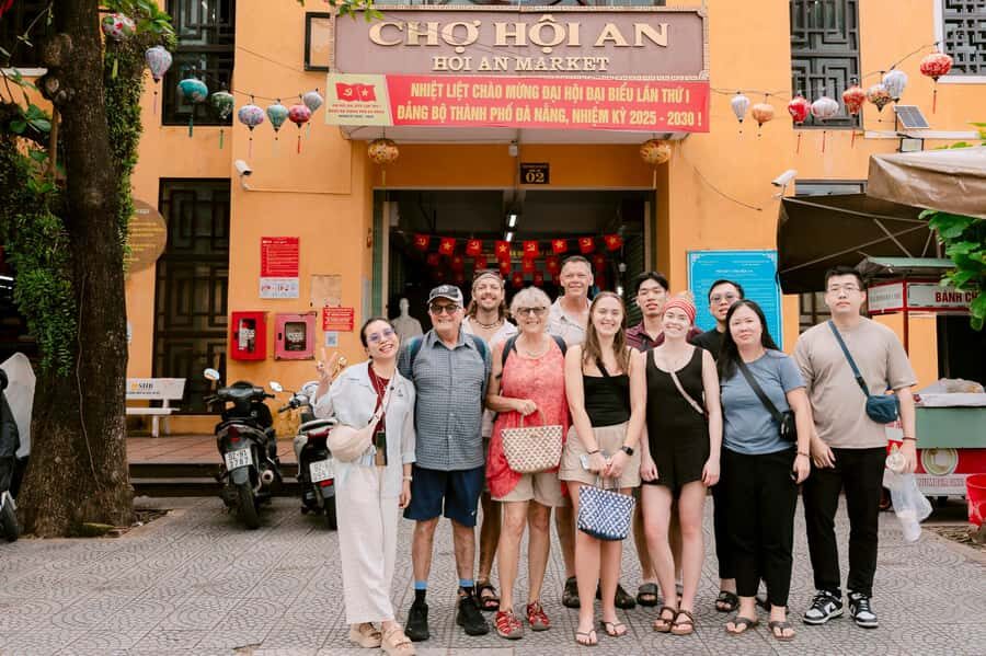 From Hoi An: Market Tour, Basket Boat Ride and Cooking Class - Market Morning in Hoi An: What You’ll See and How to Bargain
