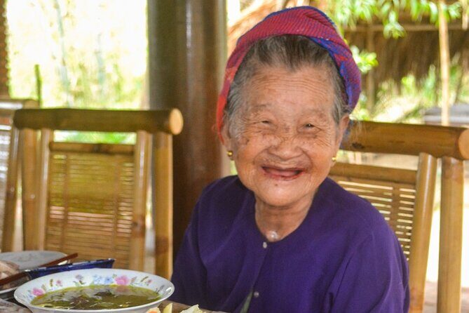 Full-Day Vietnamese Cuisine Cooking Experience with Hoi An Market Tour - Two Boat Trips to the River Island Village