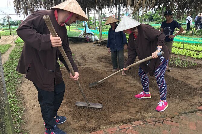Gardening at Tra Que Vegetable Village and cooking class - Lunch that actually matches the work you did