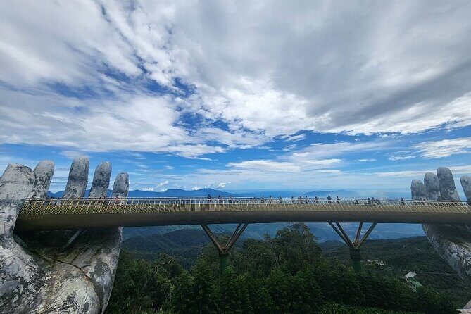 Golden Bridge - Monkey Mountain- Marble Mountains - Dragon Bridge - Getting there from Hoi An: how the day stays comfortable