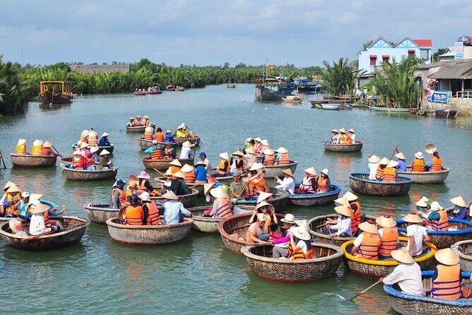 Green Coconut Village Cooking Tour (Local Market,Basket Boat and Cooking) - Netting crabs and casting line: village activities without the performance