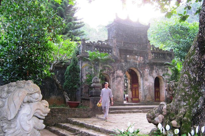 Half day Marble Mountain and Linh Ung Pagoda Tour - Marble Mountains caves and temples: plan for the stairs