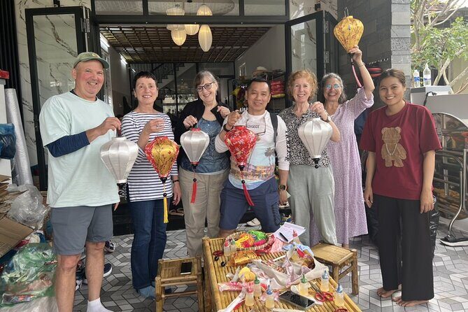 Hidden Gem of Hoi An Old Town-Local Food-Lantern Making-Tailoring - The guide makes a difference: Mr Tai and the town explanations