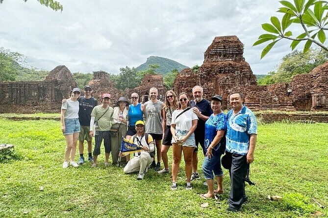 Hoi An Ancient Town & Cam Thanh Bastket Boat Shore Excursions - The traditional silk-weaving village: where the story starts