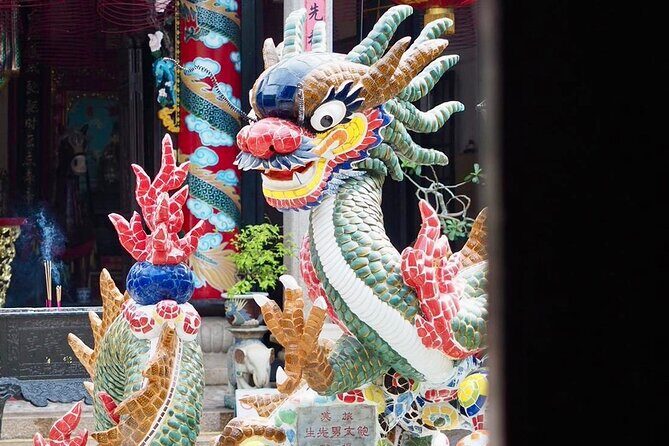 Hoi An Ancient Town Walking Tour with a Local - Stop 4: Quan Thang Ancient House and What Merchant Life Looked Like