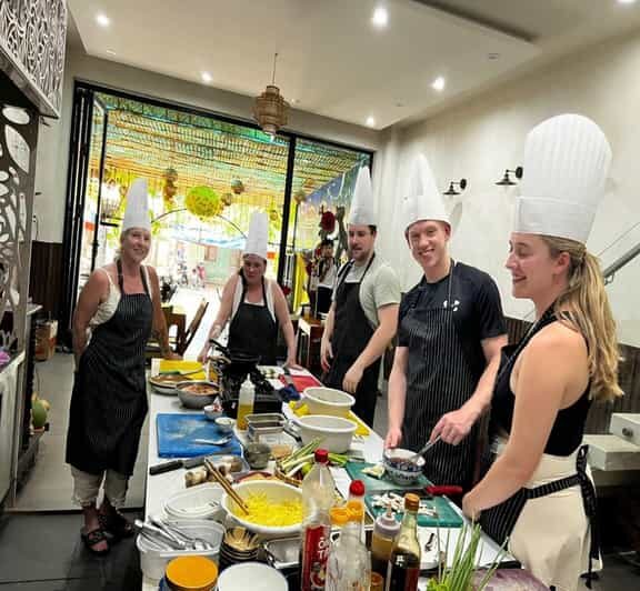 Hoi An Authentic Cooking Class with Pro Chef in Small group - Hoi An from Market to Kitchen: Why This Small Group Class Works