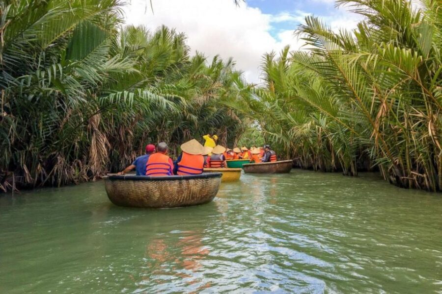 Hoi An Bamboo Basket Boat Ride in Water Coconut Forest - Meeting Nong thôn Travel and getting set for Bay Mau