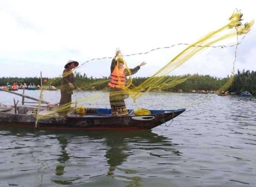 Hoi An: Basket Boat & Discover Cam Thanh Coconut Village - The bamboo basket boat: your paddling lesson on calm water