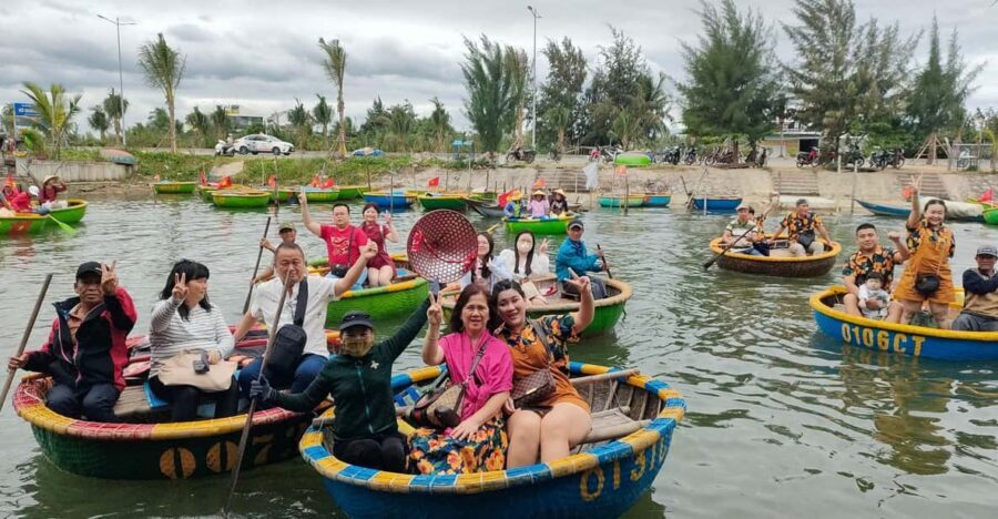 Hoi An: Basket Boat Ride in the Coconut Forest - Getting there: pickup (optional) and the easiest way to meet your driver