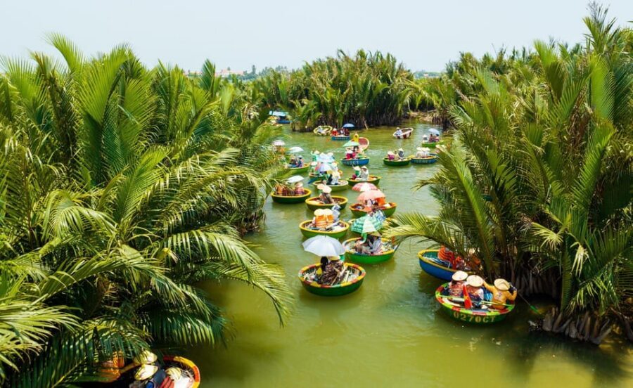 Hoi An: Basket boat tour at the coconut village - Spinning Performance and River Singing: Entertainment That Fits the Setting