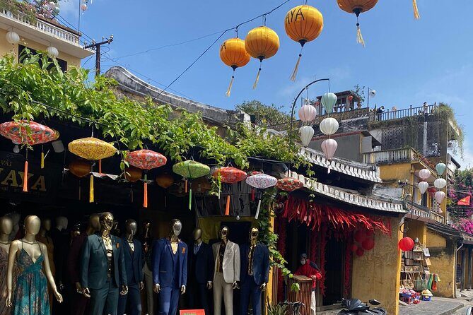 Hoi An Boat Ride and Release Lantern, Night Market Private Tour - Hoai River boat ride and lantern release: the calm main event