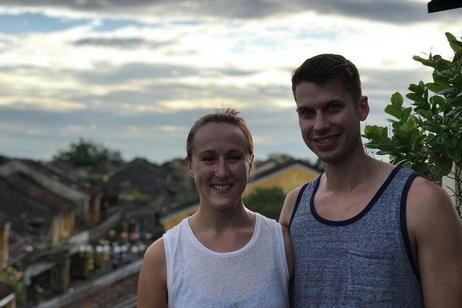 Hoi An By Night with Boat Trip and Foot Massage - 15-Minute Foot Massage: The Quick Reset After a Food-Lit Walk