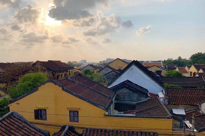Hoi An By Night with Boat Trip and Foot Massage - Hoi An at Night Market Pace: Street Food You Can Actually Try