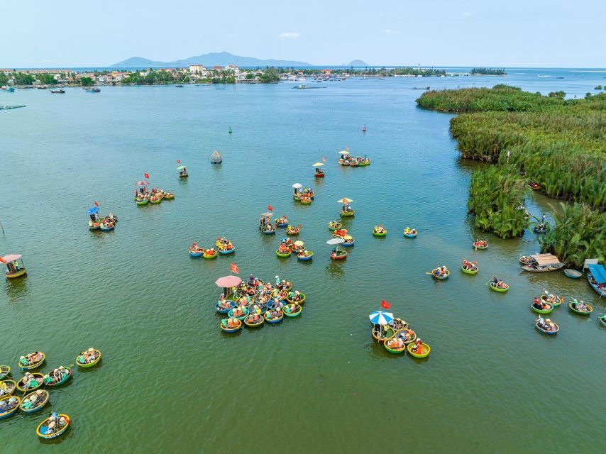 Hoi An: Cam Thanh Basket Boat Ride - The post-ride local boat show you shouldn’t skip